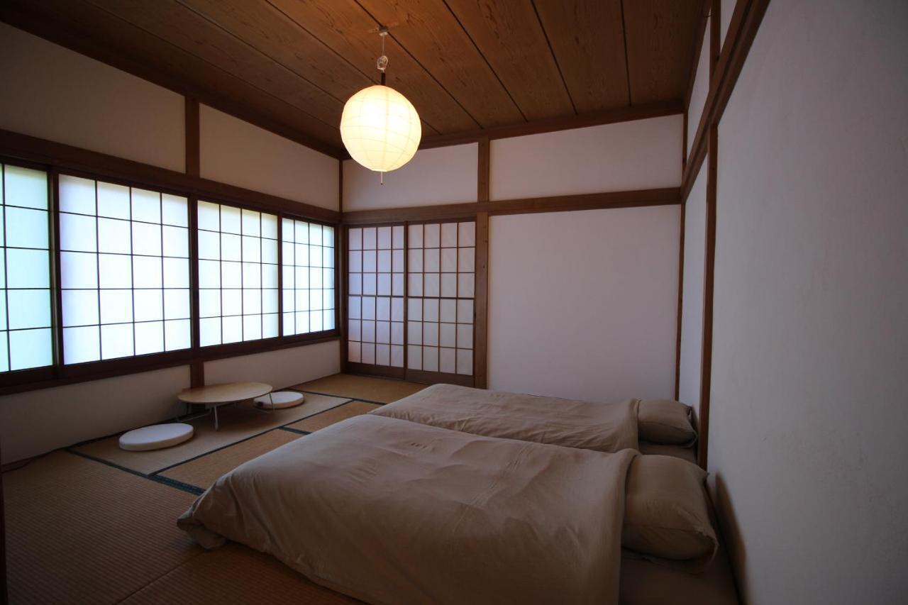 晴家 Guest House Fujikawaguchiko Ngoại thất bức ảnh